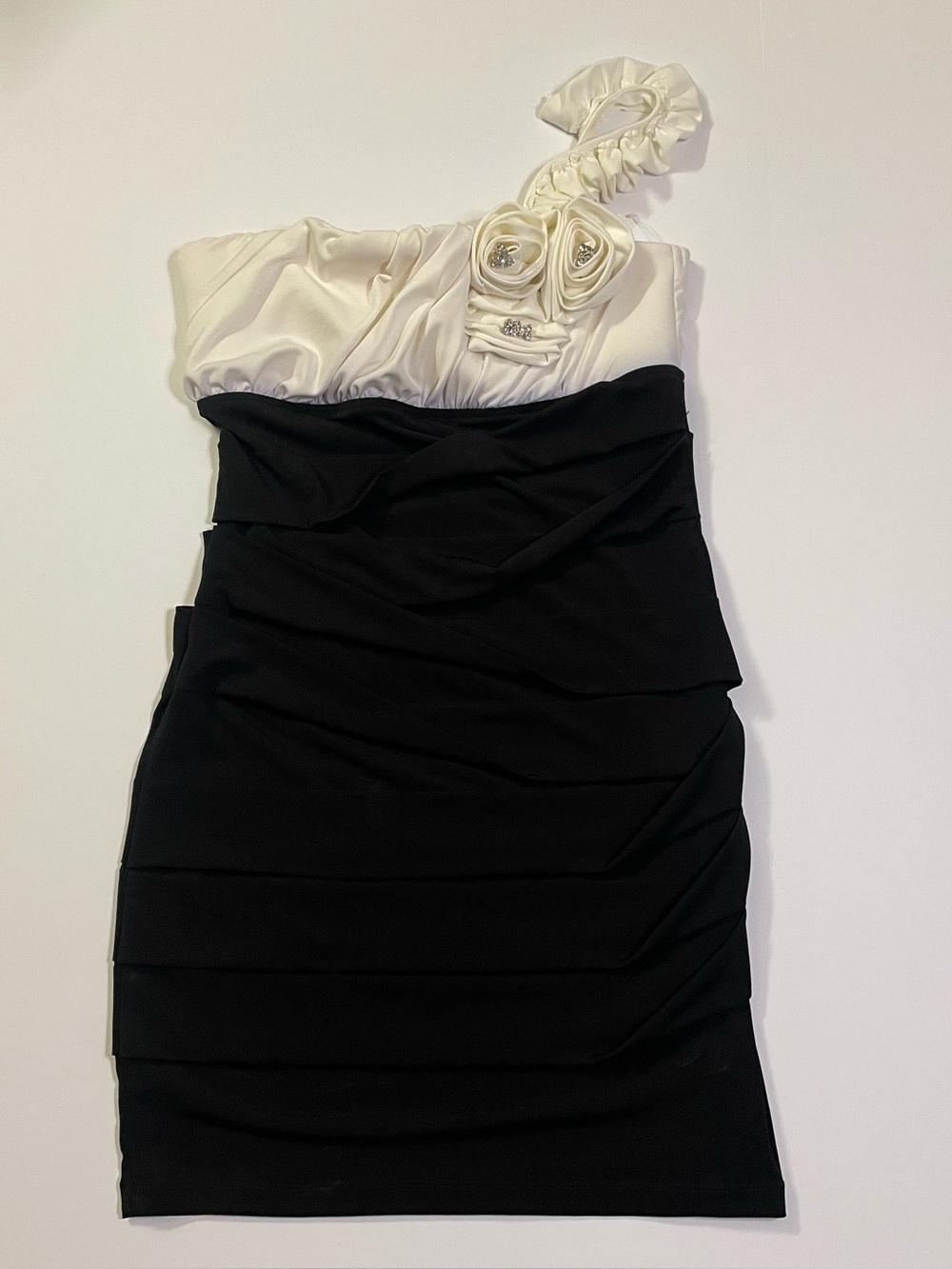 City Triangle Black One Strap Bodycon Mini Dress with White Satin Top size 8